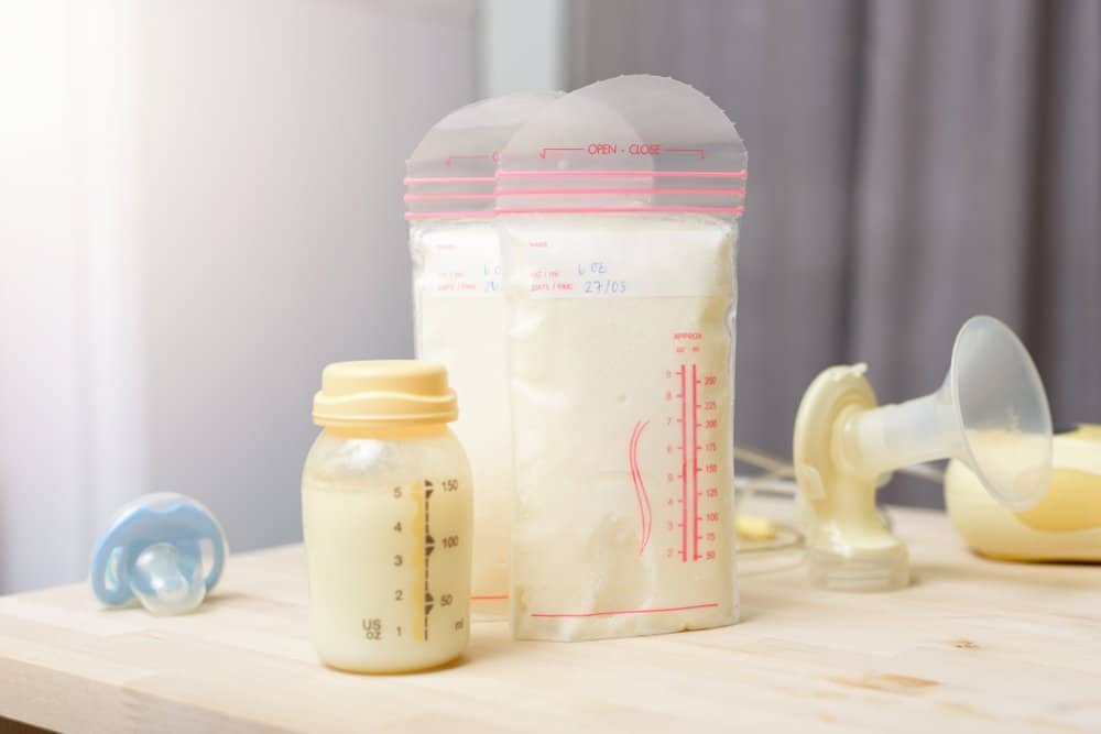5 điều về hâm sữa mẹ đúng cách mẹ phải lưu tâm