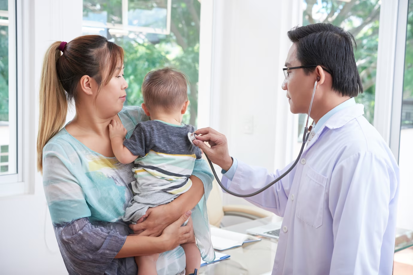 Cách chăm sóc trẻ: Lợi ích của kiểm tra sức khỏe định kỳ cho trẻ em 
