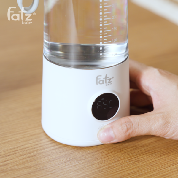 bình hâm sữa và hâm nước pha sữa di động readypro 1
