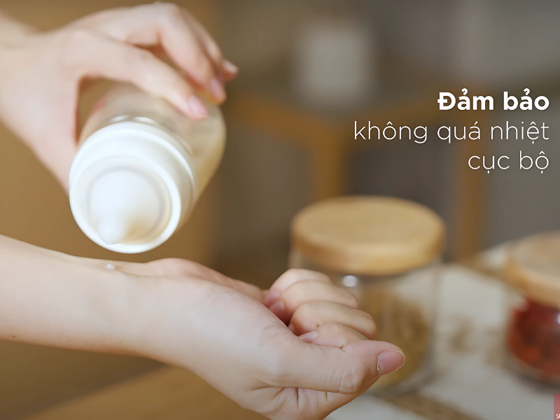 Bảng lưu ý khi hâm sữa mẹ đúng cách theo hướng dẫn khoa học.