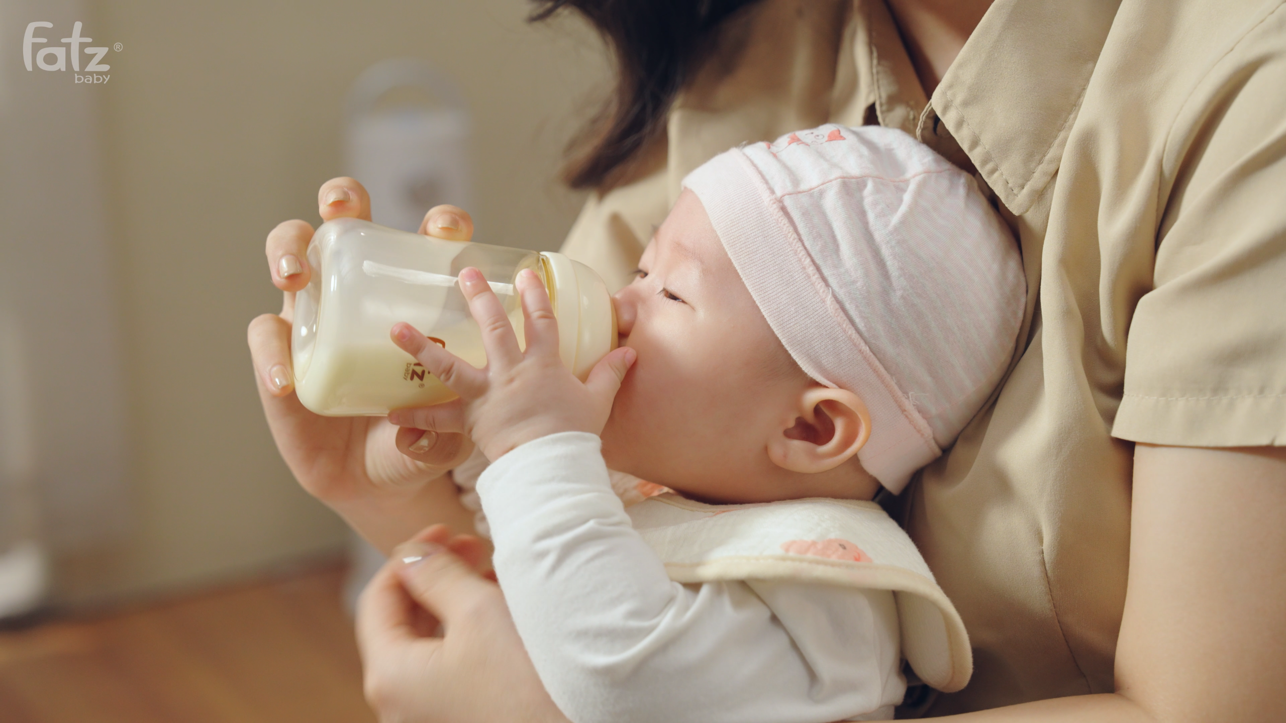 bình đun và hâm nước pha sữa di động mini smart 21 plus