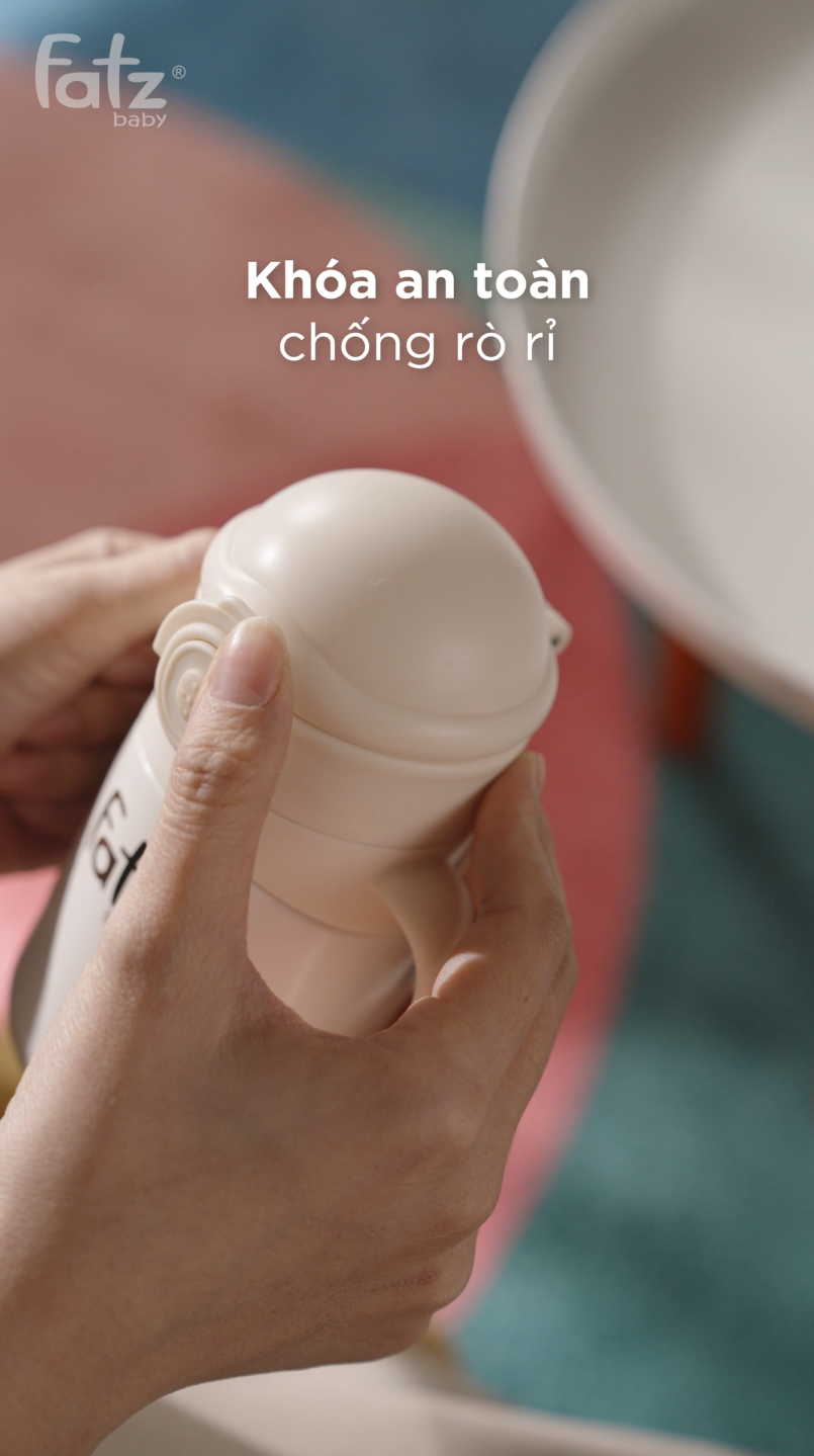 bình sữa thủy tinh bọc silicone khử khí hồi lưu cao cấp cho bé chumpy 2